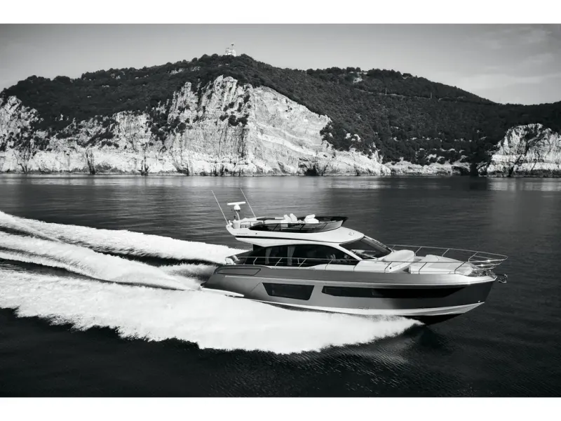 Slide: The Image of Azimut FLY 53 2026 - 4