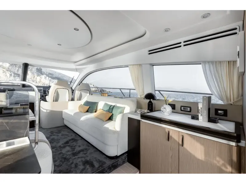 Slide: The Image of Azimut FLY 53 2026 - 43