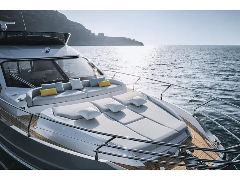 Slide: The Image of Azimut FLY 53 2026 - 6