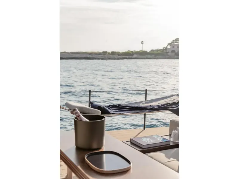 Slide: The Image of Azimut SEADECK 7 2026 - 8