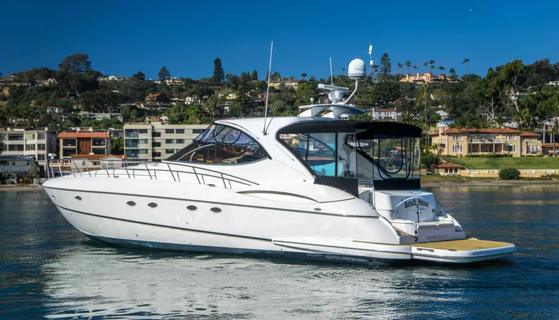 Slide: The Image of Cruisers Yachts 5470 2004 - 38