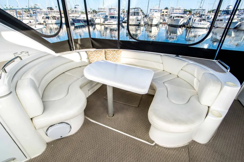 Slide: The Image of Cruisers Yachts 5470 2004 - 29