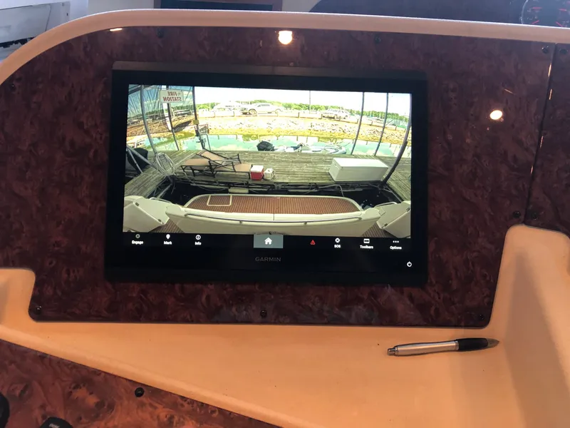 Slide: The Image of Meridian 580 Pilothouse 2007 - 53