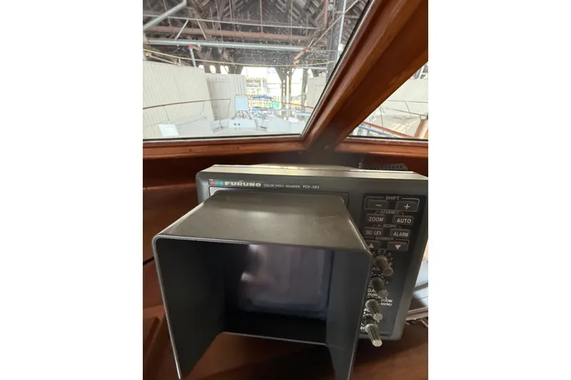Slide: The Image of Hatteras 58 Cockpit Motor Yacht 1974 - 12