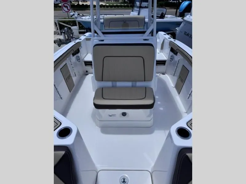 Slide: The Image of Yamaha 222 FSH 2023 - 12