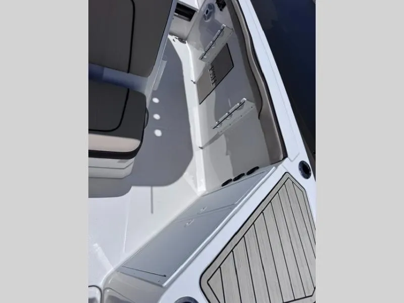 Slide: The Image of Yamaha 222 FSH 2023 - 13