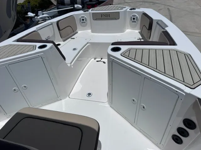 Slide: The Image of Yamaha 222 FSH 2023 - 10