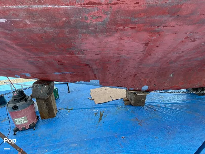 Slide: The Image of Prepping for bottom paint 2021 - 9317775