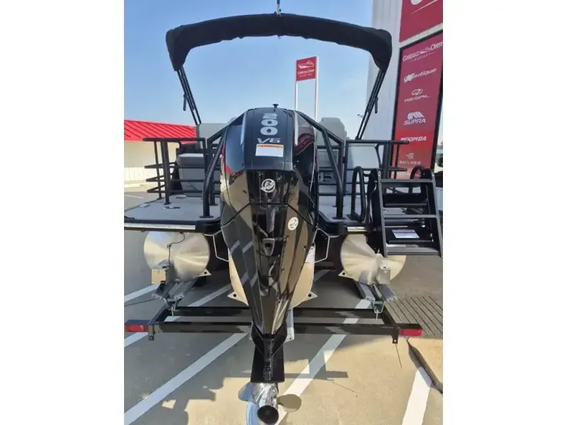 Slide: The Image of Sylvan MIRAGE X3 CLZ DH 2026 - 4