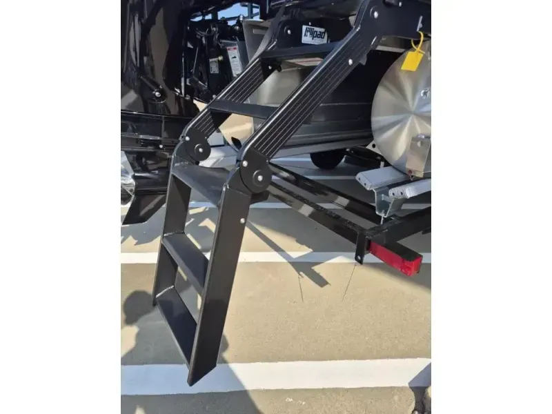 Slide: The Image of Sylvan MIRAGE X3 CLZ DH 2026 - 22