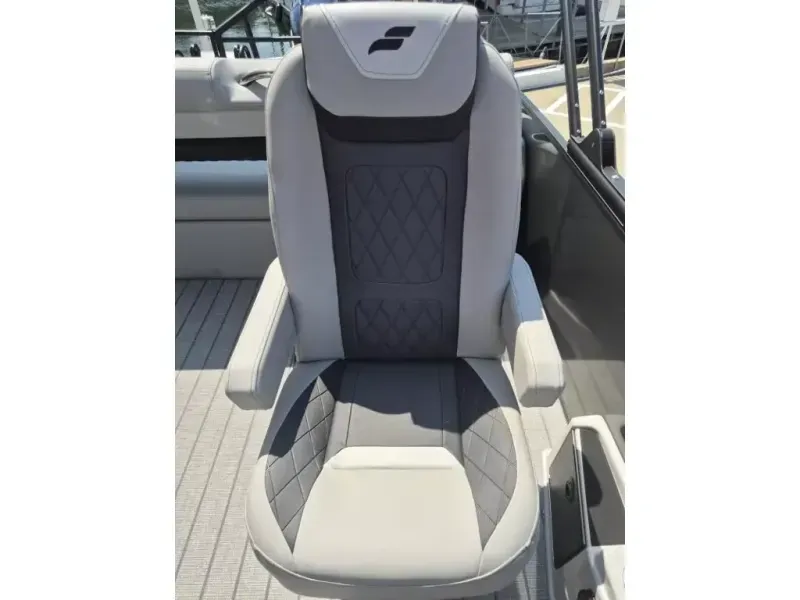 Slide: The Image of Starcraft Marine SLS-3 Q DH 2026 - 16