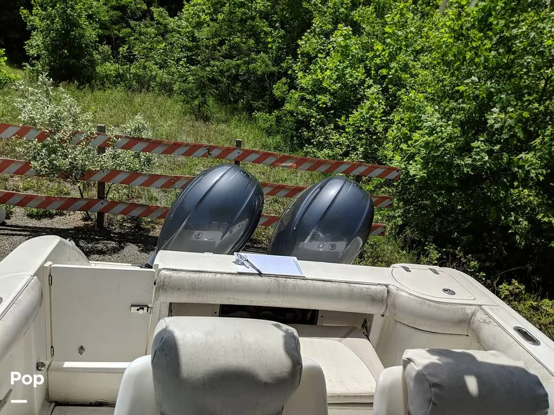 Slide: The Image of Boston Whaler 240 Outrage 2004 - 4853663