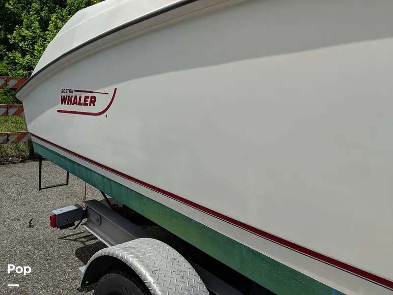 Slide: The Image of Boston Whaler 240 Outrage 2004 - 4853522