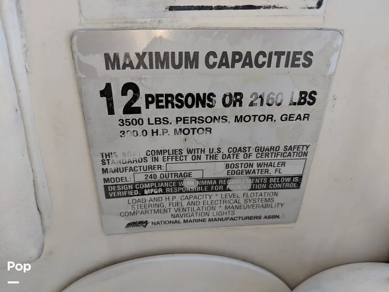 Slide: The Image of Boston Whaler 240 Outrage 2004 - 4853711