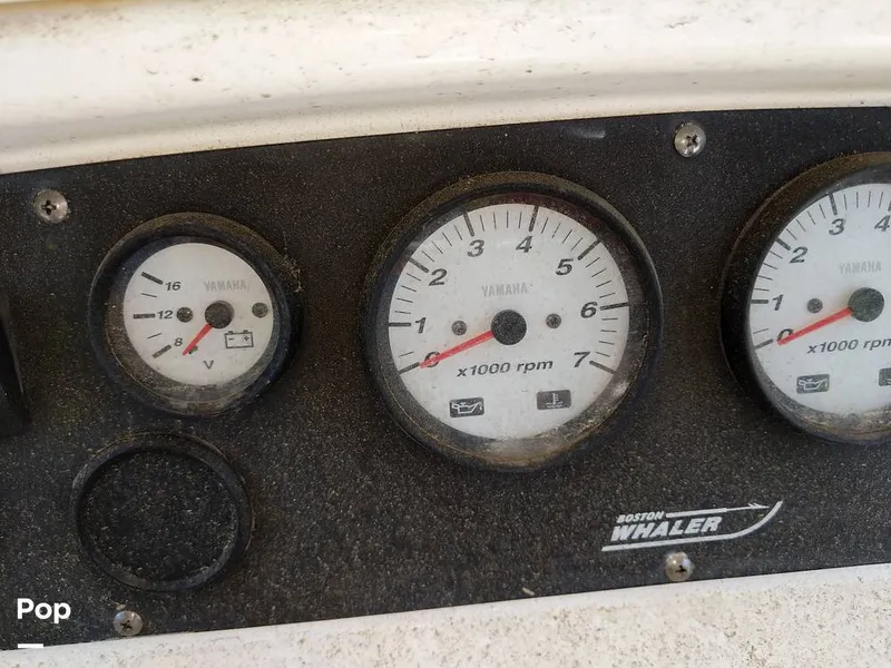 Slide: The Image of Boston Whaler 240 Outrage 2004 - 4853718