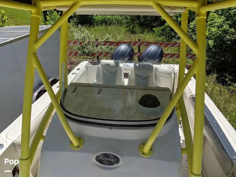 Slide: The Image of Boston Whaler 240 Outrage 2004 - 4853692