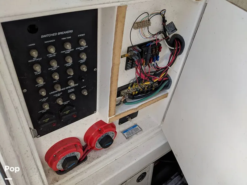 Slide: The Image of Boston Whaler 240 Outrage 2004 - 4853736