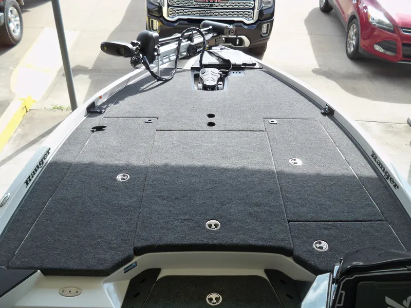 Slide: The Image of Ranger Z500 Series Z520 2026 - 13