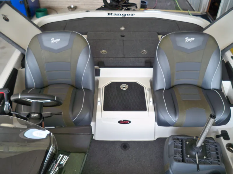 Slide: The Image of Ranger Z500 Series Z520 2026 - 17