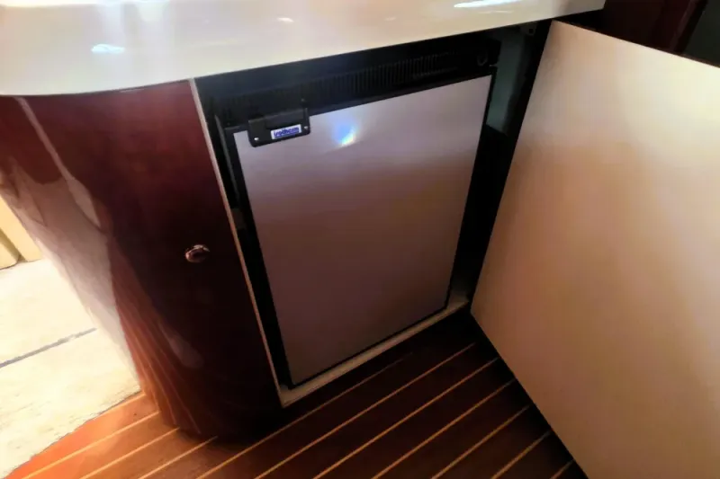 Slide: The Image of Fairline Targa 43 1999 - 28