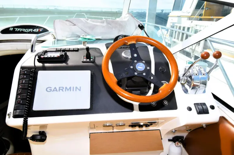 Slide: The Image of Fairline Targa 43 1999 - 40