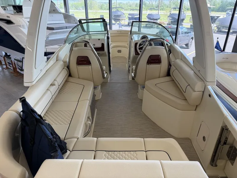 Slide: The Image of Chris Craft Launch 28 GT 2025 - 8