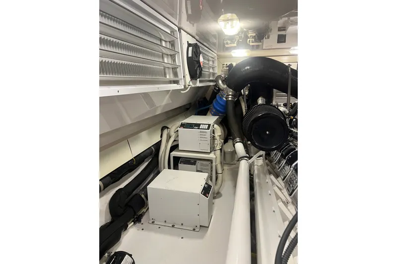 Slide: The Image of Viking 74 Enclosed Bridge 2006 - 45