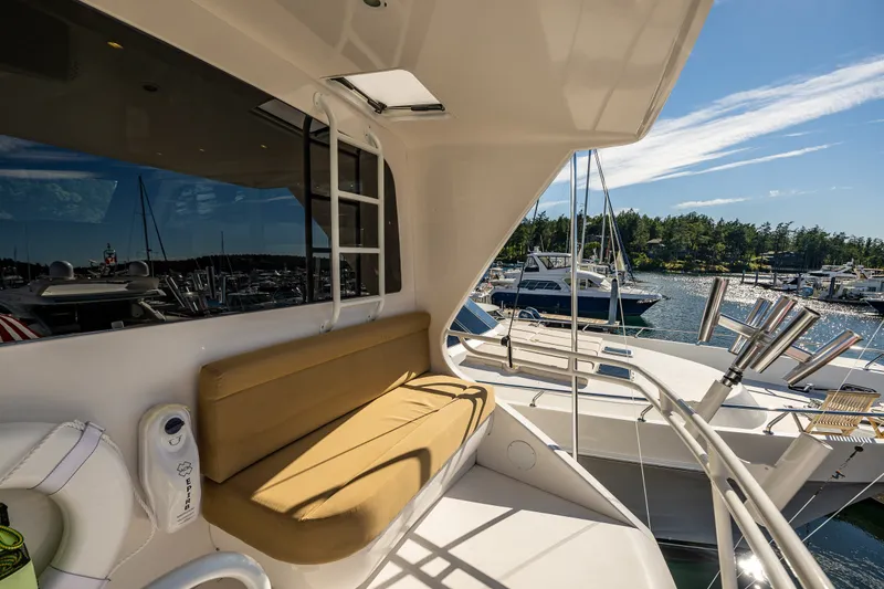 Slide: The Image of Viking 74 Enclosed Bridge 2006 - 20