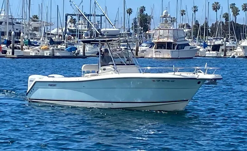 Slide: The Image of Pursuit 2670 Center Console 2005 - 2