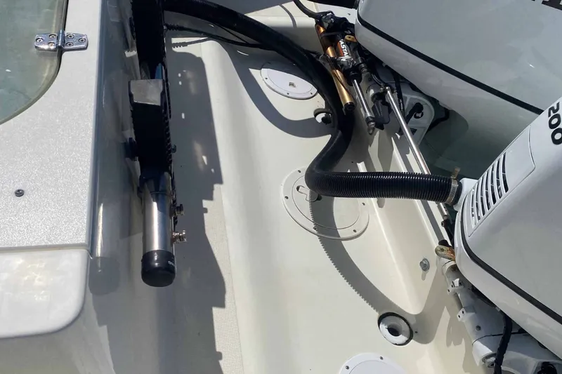 Slide: The Image of Pursuit 2670 Center Console 2005 - 12