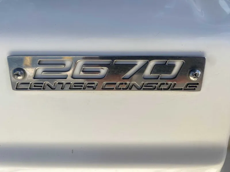 Slide: The Image of Pursuit 2670 Center Console 2005 - 31