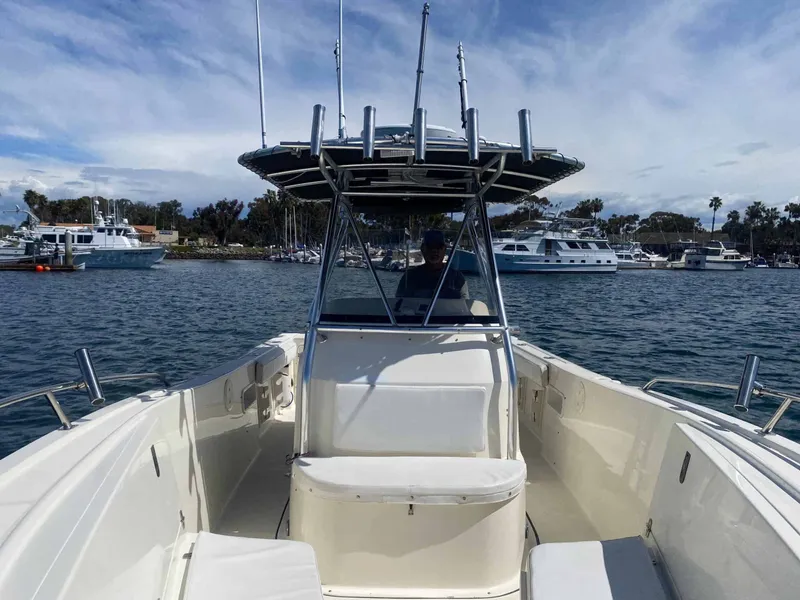 Slide: The Image of Pursuit 2670 Center Console 2005 - 23
