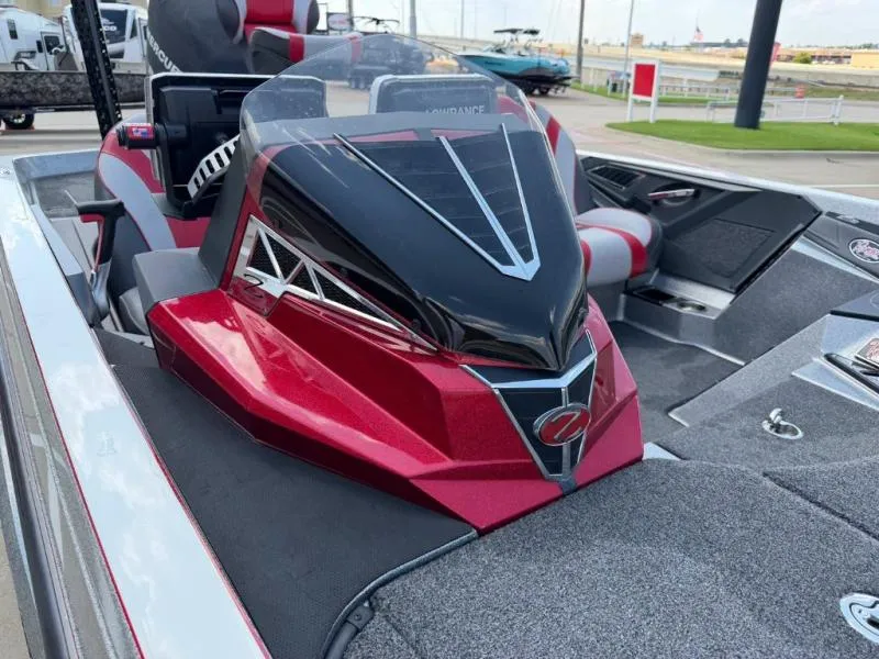 Slide: The Image of Ranger Z520L 2018 - 14