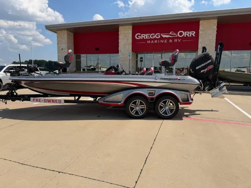 Slide: The Image of Ranger Z520L 2018 - 1