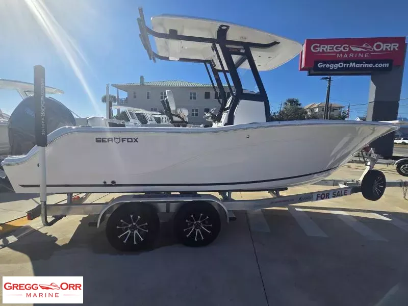 Slide: The Image of Sea Fox 228 COMMANDER 2026 - 7