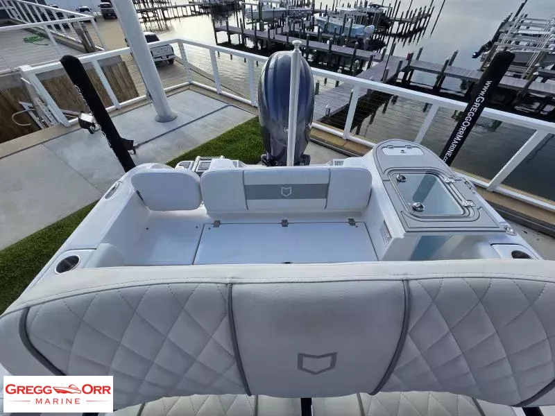Slide: The Image of Sea Fox 228 COMMANDER 2026 - 13