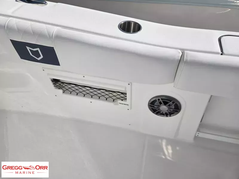 Slide: The Image of Sea Fox 268 COMMANDER 2026 - 26