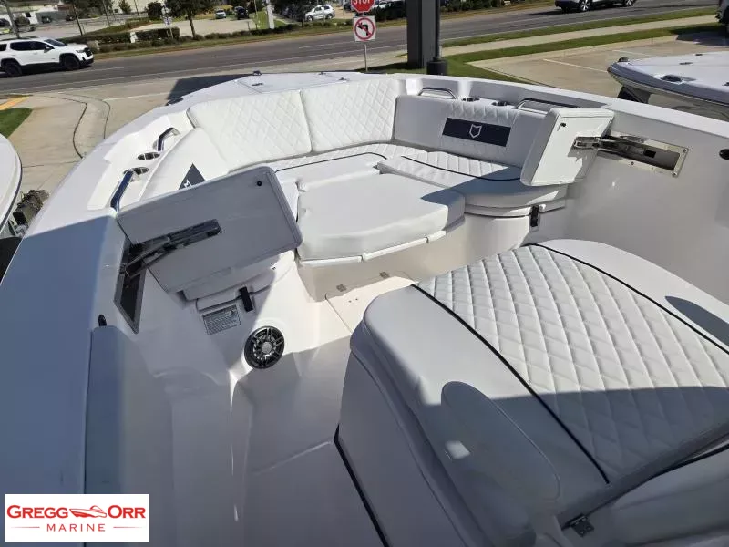 Slide: The Image of Sea Fox 268 COMMANDER 2026 - 20