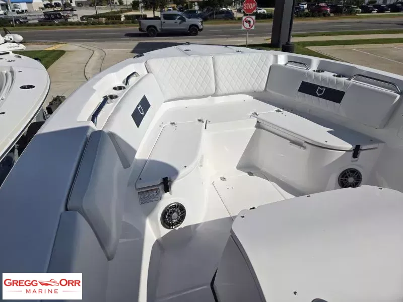 Slide: The Image of Sea Fox 268 COMMANDER 2026 - 14