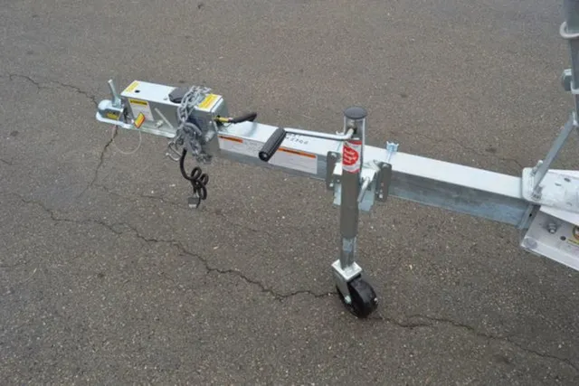 Slide: The Image of Venture Trailers Aluminum Tandem Axle Commander Series COM-5300 2024 - 13
