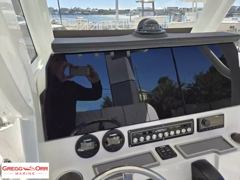 Slide: The Image of Sea Fox 251 BAY FOX 2026 - 15