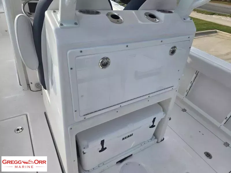 Slide: The Image of Sea Fox 288 COMMANDER 2026 - 13