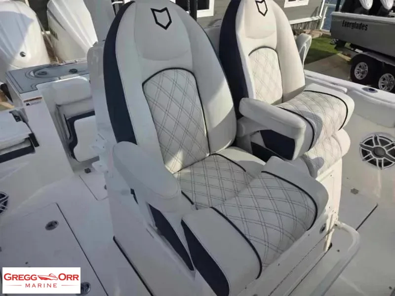 Slide: The Image of Sea Fox 288 COMMANDER 2026 - 6