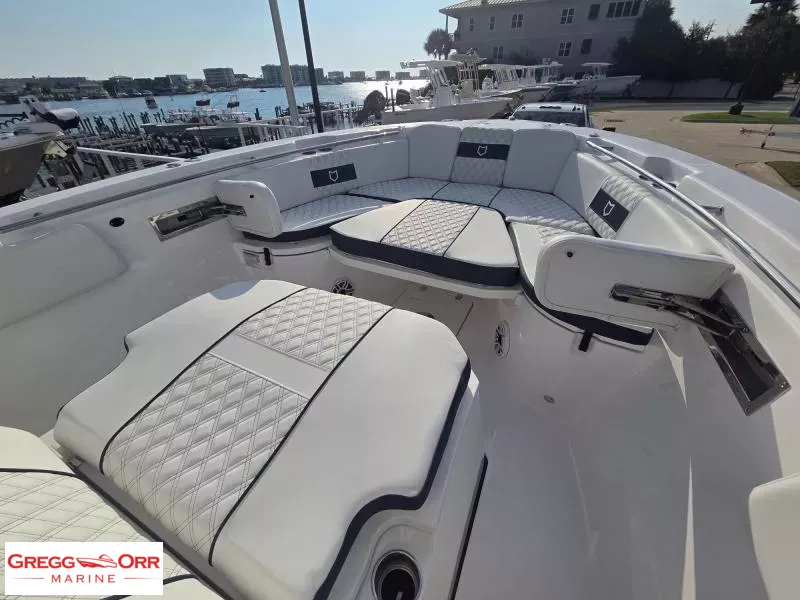 Slide: The Image of Sea Fox 288 COMMANDER 2026 - 24