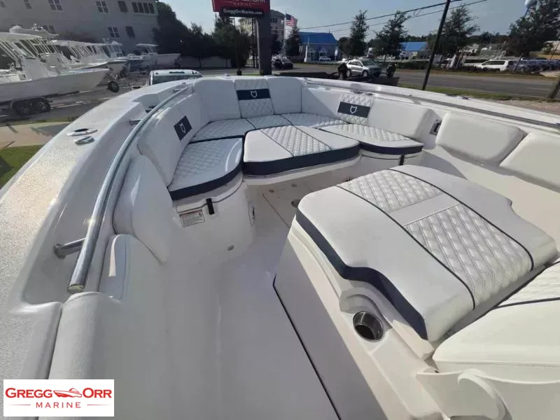 Slide: The Image of Sea Fox 288 COMMANDER 2026 - 23