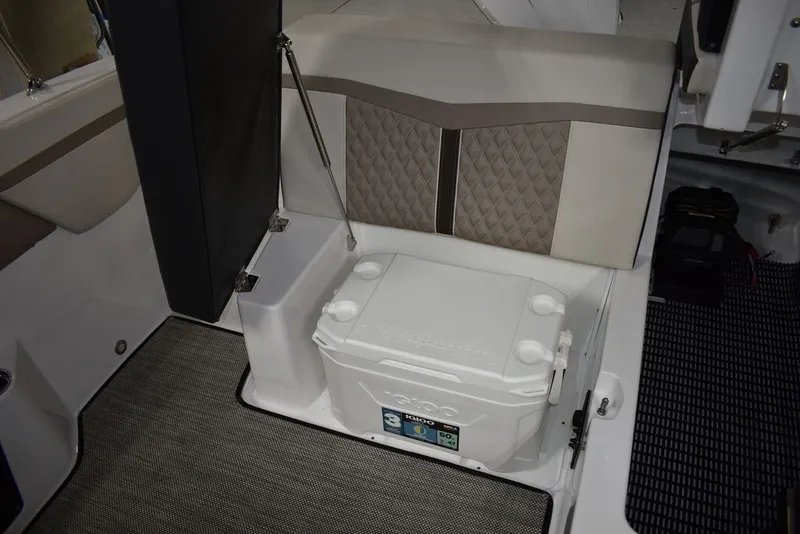 Slide: The Image of Monterey M-205 2025 - 21