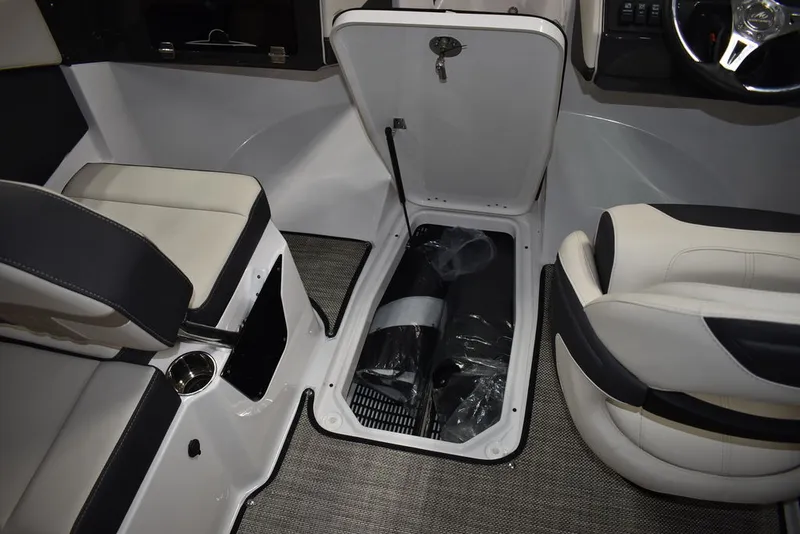 Slide: The Image of Monterey M-205 2025 - 23