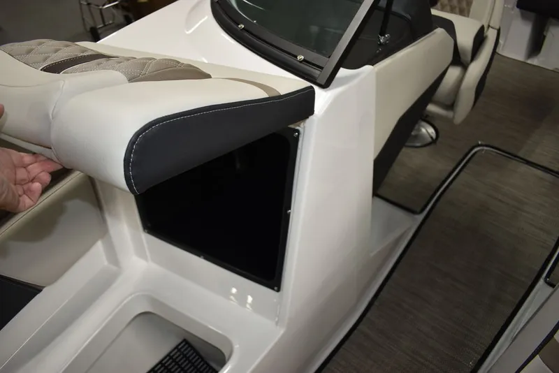 Slide: The Image of Monterey M-205 2025 - 25