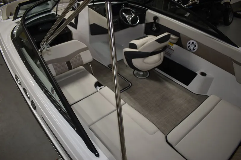 Slide: The Image of Monterey M-205 2025 - 9