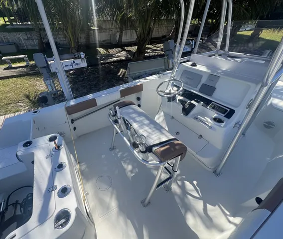 Slide: The Image of Sailfish 218CC 21' 2008 - 10